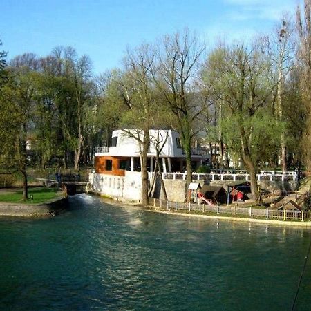 Hotel Paviljon Bihac Exterior photo